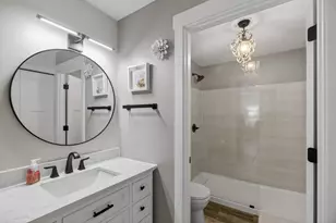 3801 W 98th St, Bloomington, MN 55431 - Photo 33