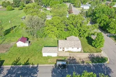 409 4th Avenue SW, Long Prairie, MN 56347 - Photo 3