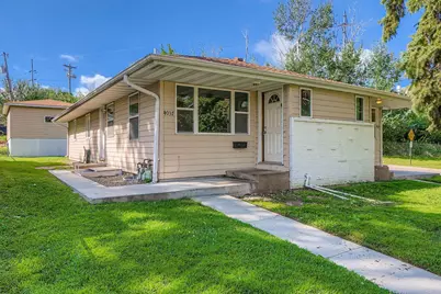4037 37th Avenue N, Robbinsdale, MN 55422 - Photo 1