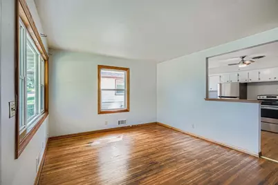 4037 37th Avenue N, Robbinsdale, MN 55422 - Photo 5