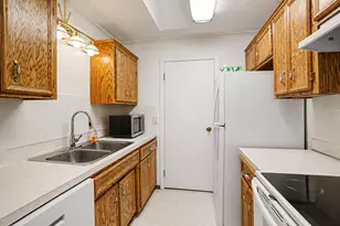 8689 134th St W, Apple Valley, MN 55124 - Photo 7