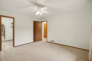 8689 134th St W, Apple Valley, MN 55124 - Photo 15