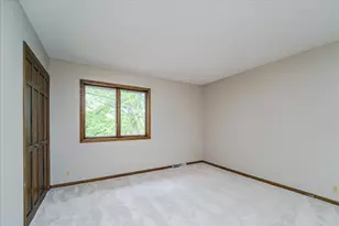 1473 Lake Park Cir, Eagan, MN 55122 - Photo 25