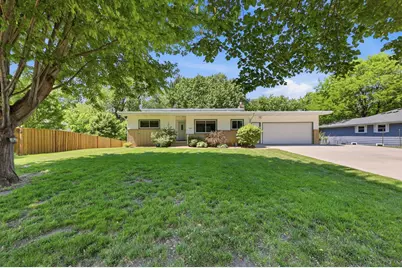 3019 Wheeler Street N, Roseville, MN 55113 - Photo 1
