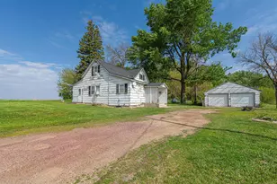 38336 US Hwy 71, Windom, MN 56101 - Photo 5