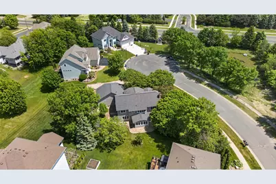 17588 66th Avenue N, Maple Grove, MN 55311 - Photo 3