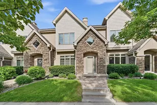 635 Willoughby Way W, Minnetonka, MN 55305 - Photo 1