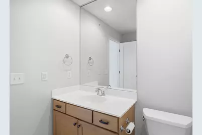 635 Willoughby Way W, Minnetonka, MN 55305 - Photo 29