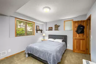 245 Luisa Ct, Chaska, MN 55318 - Photo 25