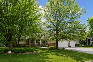 8167 Enclave Rd, Woodbury, MN 55125 - Photo 1