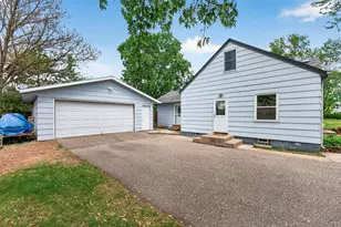 6428 Cloverdale Ave, Crystal, MN 55428 - Photo 5