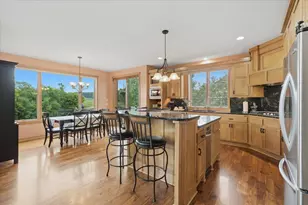 293 St Andrews Dr, Hudson, WI 54016 - Photo 7