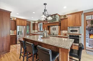 492 E Cove Rd, Hudson, WI 54016 - Photo 5