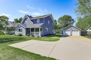 765 E Main St, Anoka, MN 55303 - Photo 1
