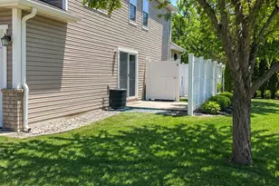 15827 Fleet Trail, Apple Valley, MN 55124 - Photo 3