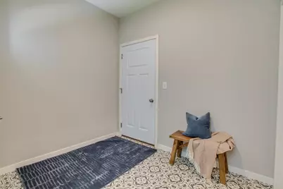 628 10th Avenue N, Fargo, ND 58102 - Photo 7
