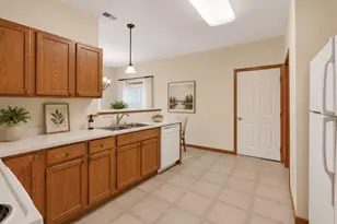 15280 Flower Way, Apple Valley, MN 55124 - Photo 3