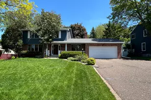 436 O'Day St S, Maplewood, MN 55119 - Photo 1