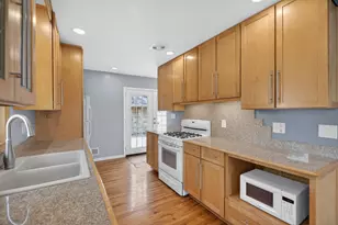 8801 Chicago Ave S, Bloomington, MN 55420 - Photo 21