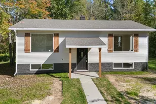 27176 Birch Dr, Bovey, MN 55709 - Photo 3
