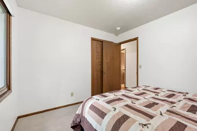 4382 Metcalf Drive, Eagan, MN 55122 - Photo 25
