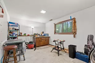 4382 Metcalf Dr, Eagan, MN 55122 - Photo 39