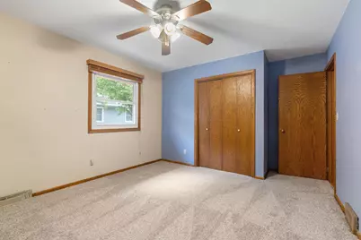 4934 Minnesota Street SE, Prior Lake, MN 55372 - Photo 15