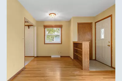 4934 Minnesota Street SE, Prior Lake, MN 55372 - Photo 7