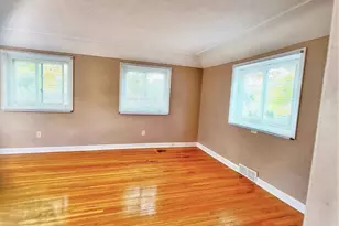 823 Elm St, Hudson, WI 54016 - Photo 9