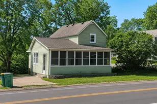 1362 Main St, Houlton, WI 54016 - Photo 1