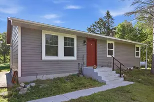 37513 Verdin St NW, Stanchfield, MN 55080 - Photo 3