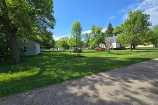 210 Glasgow Ave, Donnelly, MN 56235 - Photo 17