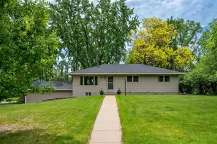 12715 27th Ave N, Plymouth, MN 55441 - Photo 3
