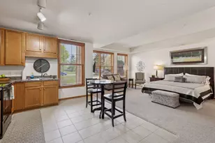 3110 N Chestnut St, Chaska, MN 55318 - Photo 7