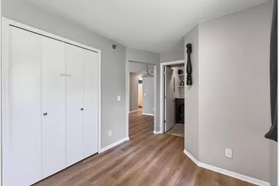 2494 Wilshire Court, Mendota Heights, MN 55120 - Photo 11