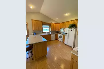 1205 26th Street SW, Austin, MN 55912 - Photo 11