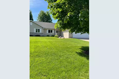 1205 26th Street SW, Austin, MN 55912 - Photo 1