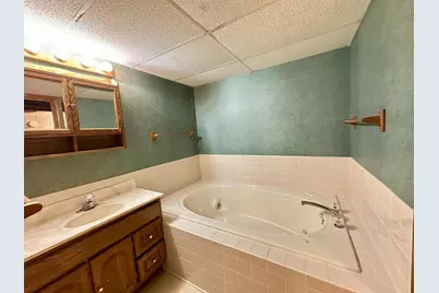 804 W Mark Street, Winona, MN 55987 - Photo 17
