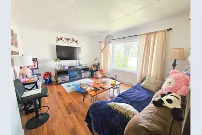 507 Atlantic Avenue, Thief River Falls, MN 56701 - Photo 9