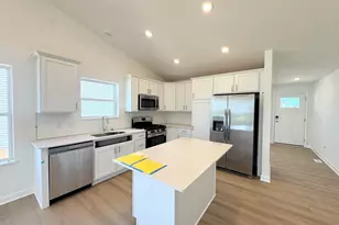 8559 Farmstead Ave NE, Monticello, MN 55362 - Photo 5