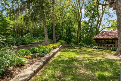 2480 Beverly Road, Saint Paul, MN 55104 - Photo 39