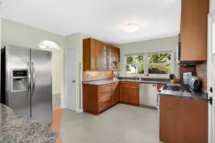 2480 Beverly Rd, Saint Paul, MN 55104 - Photo 13