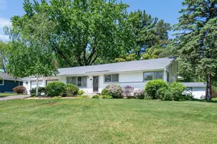199 Colleen Ave, Shoreview, MN 55126 - Photo 21