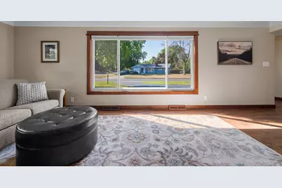 3887 Van Dyke Street, White Bear Lake, MN 55110 - Photo 11