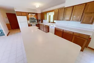 3172 15th Ave NW, Willmar, MN 56201 - Photo 5