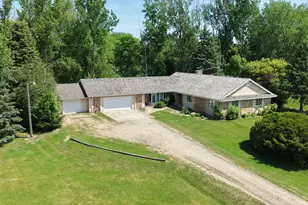 3172 15th Ave NW, Willmar, MN 56201 - Photo 1