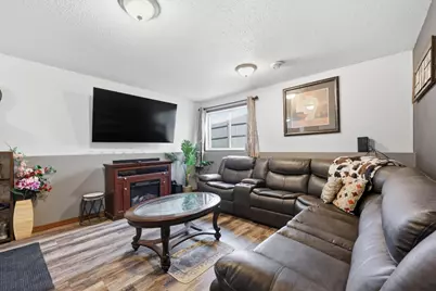 3392 Maple Leaf Loop S, Fargo, ND 58104 - Photo 15