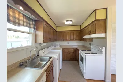 53 Banks Boulevard, Silver Bay, MN 55614 - Photo 19