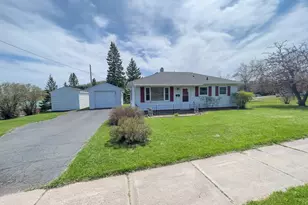 53 Banks Blvd, Silver Bay, MN 55614 - Photo 21