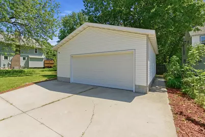 1035 E Main Street, Mankato, MN 56001 - Photo 27